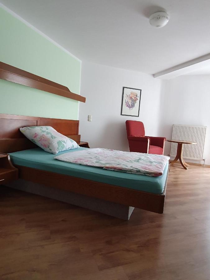 City Hotel Bauer Limbach-Oberfrohna Exterior photo